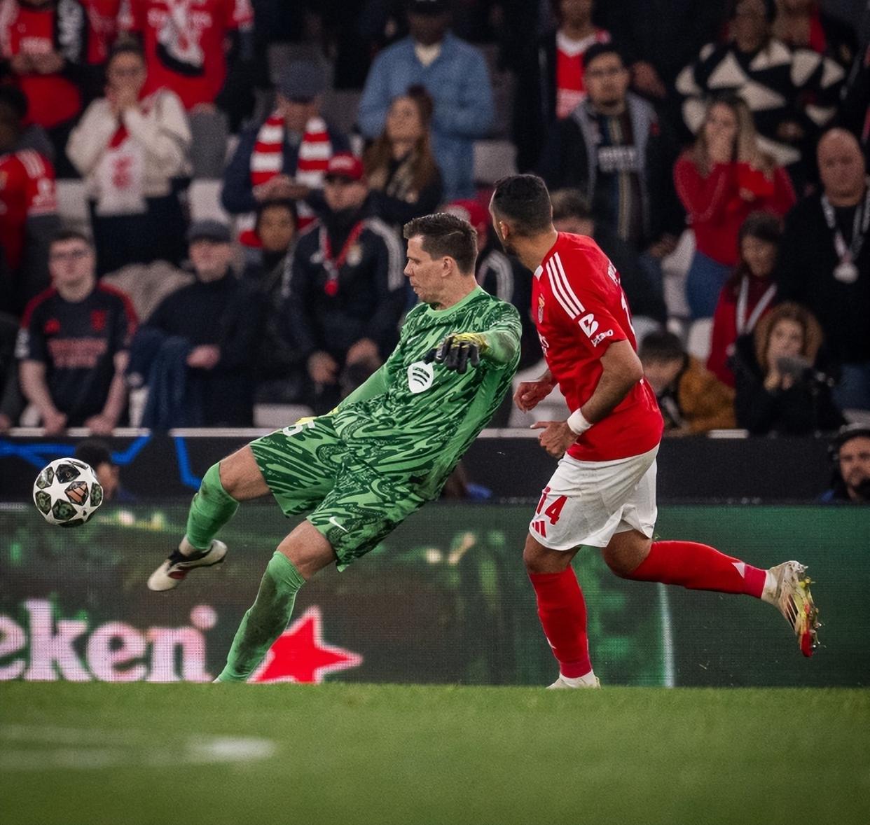 战斗激烈！欧冠强队在比赛中险胜的简单介绍