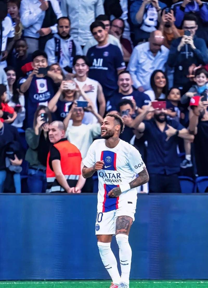 包含内马尔在切尔西比赛中重要助攻，大比分获胜引发热议！的词条